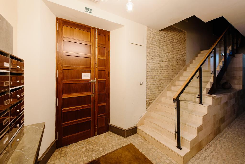 1E Azofaifo St Apartment Sevilla Exterior foto